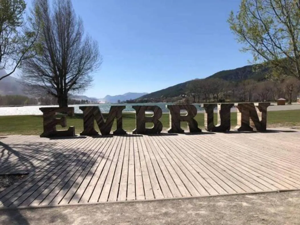 Mobil Home 6 Places Embrun 0*,  France
